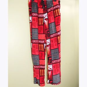 NWT Men's Harry Potter Gryffindor Plush Pajamas